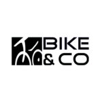 Logo Logo mit dem Text "BIKE & CO", in das stilisierte Fahrradzzeichnungen kreativ eingearbeitet sind, um eine dynamische und moderne Fahrradmarke zu repräsentieren.